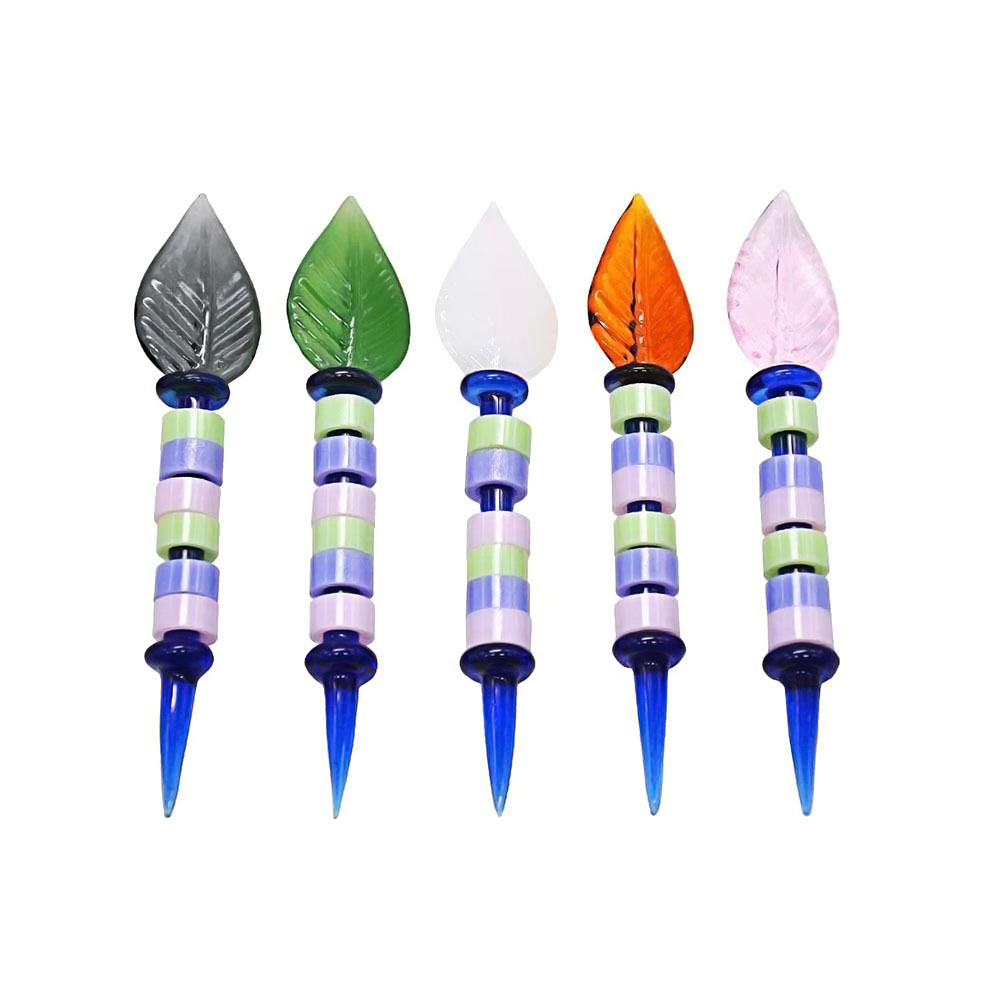 GLASS LEAF DABBER TOOL WITH BEADS