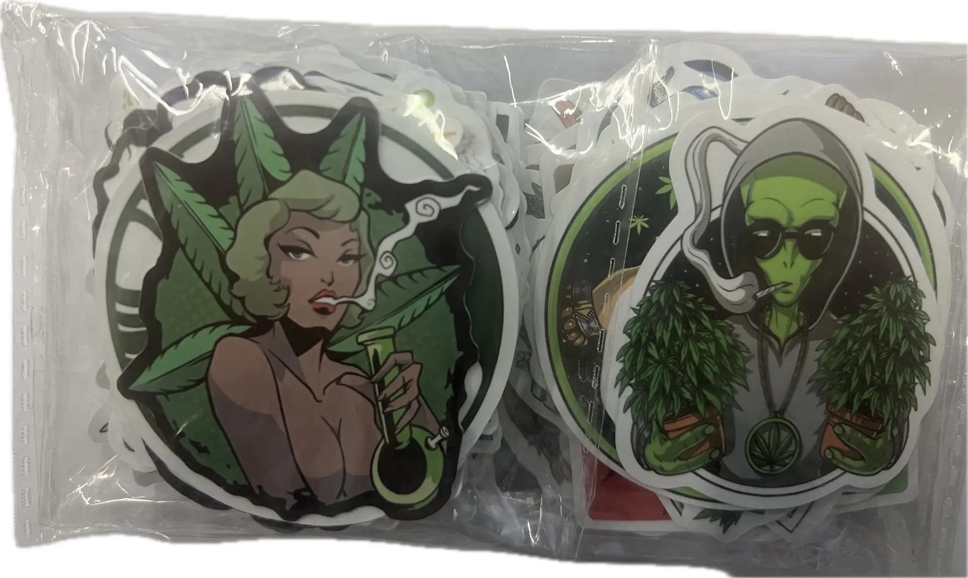 [Q-4232-03] STICKERS 100PCS PACK (Alien Smoking)