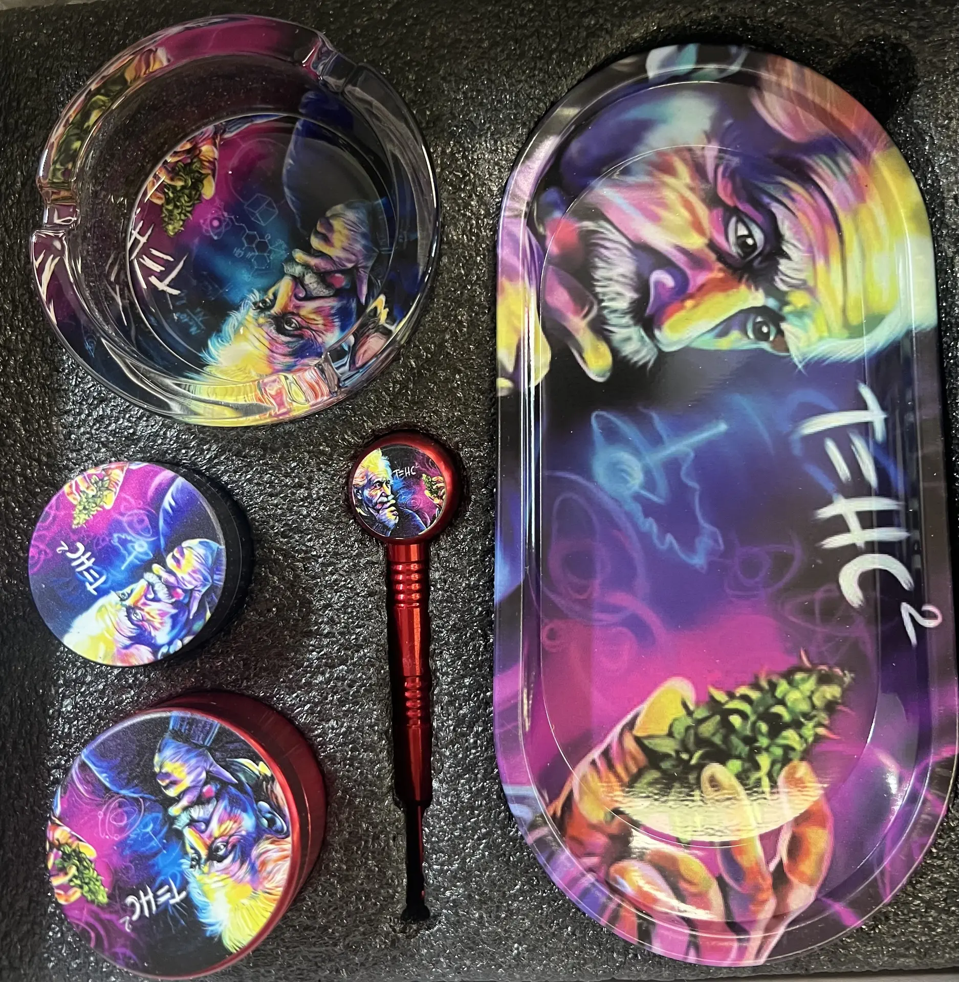 [Q-3621] STARTER KIT GRINDER AND ASHTRAY 5pc ASSORTED DESIGN